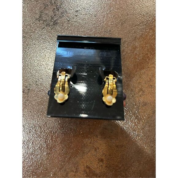 Carol for Eva Graham vintage clip beaded earrings gold blue mauve green glam - Picture 3 of 6